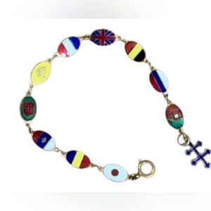 Vintage Enamel Flag Bracelet Gold Tone European Flags Cross Charm